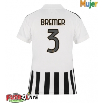 Camiseta Juventus Gleison Bremer #3 Primera Equipación para mujer 2026-27 manga corta